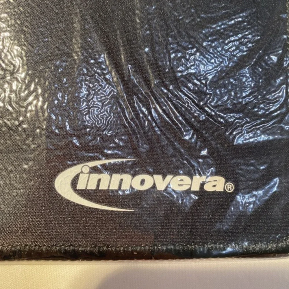 Innovera IVR52600Large Mouse Pad, Nonskid Base, 9 7/8 X 11 7/8 X 1/8, Black 3695